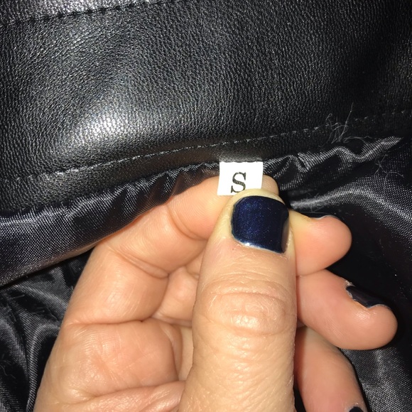 Beige faux fur / faux leather jacket - Picture 3 of 5